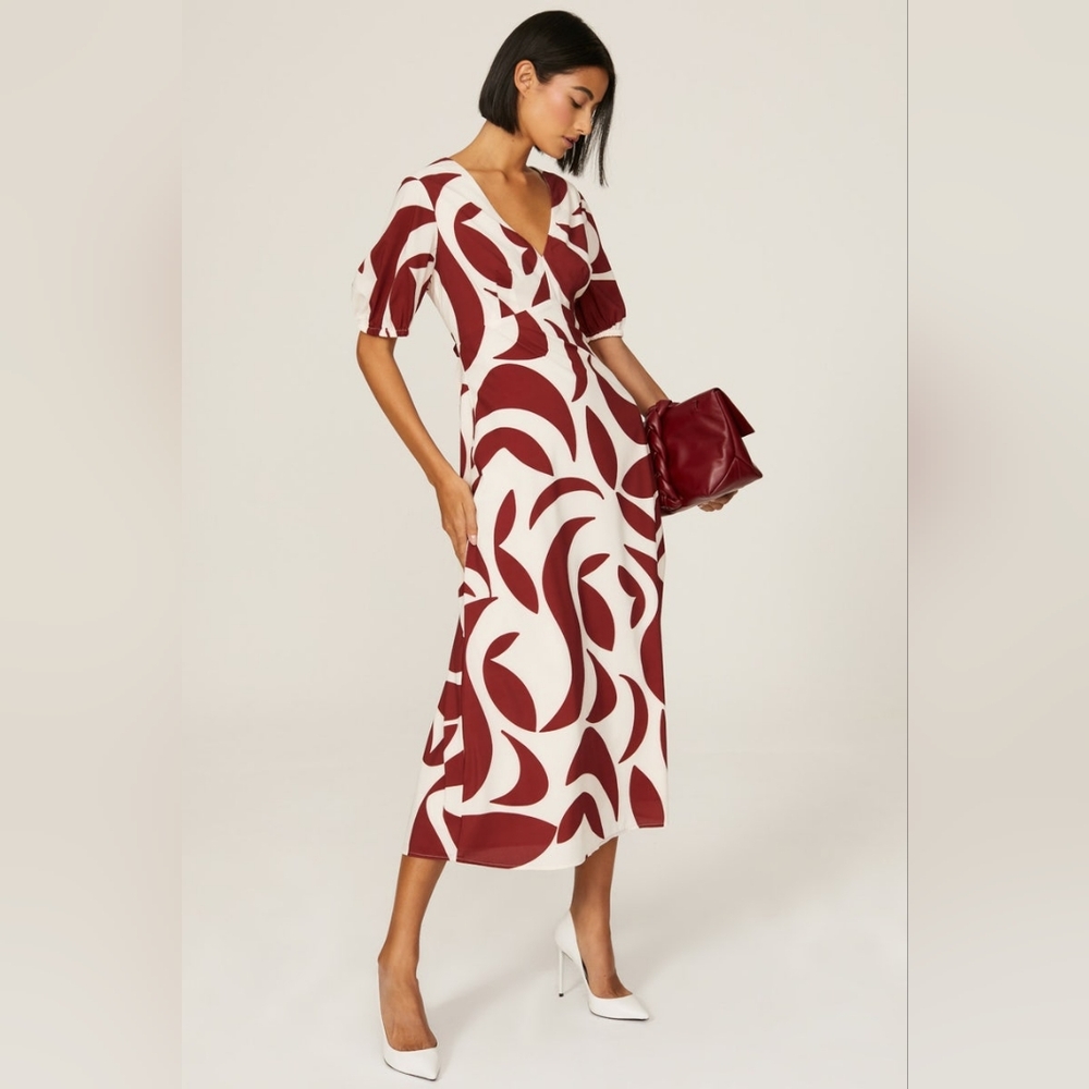 Donna Morgan Geo Print Open Back A-Line Midi Dress